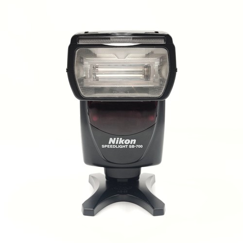Nikon 700 speedlight - nikon,