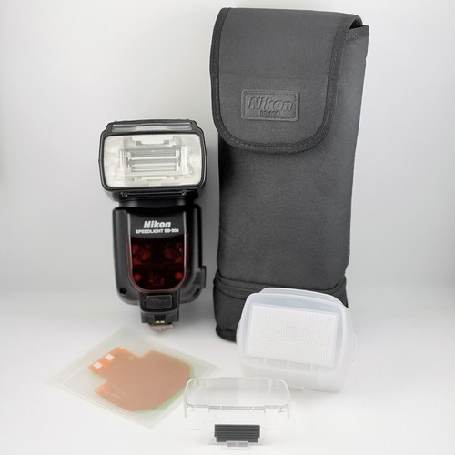 Nikon 900 speedlight with - sb-900,