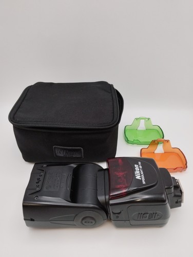 Nikon speedlight 700 - ,