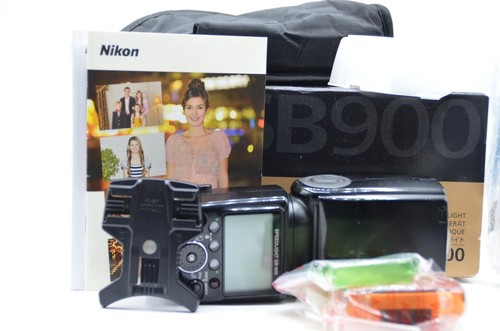 Nikon 900 speedlight flash - sb-900,