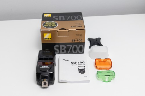 Nikon 700 speedlite - nikon, sb-700