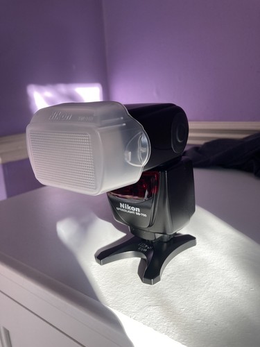 Nikon speedlight 700 - speedlight, flash