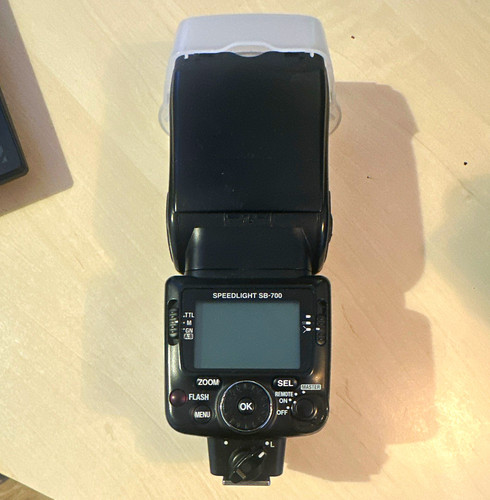 Nikon speedlight 700 hot - nikon, sb-700