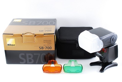 Near mint nikon - mint",